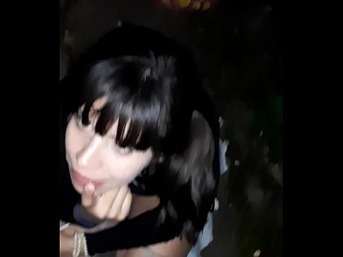 ❤️ Na rua, o pénis inchado em troca de doces ❤️ Porno vídeo em porno pt.virtsextor.ru ❌