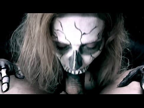 ❤️ Rapariga demoníaca a chupar pilas com a sua boca negra e a engolir esperma. ❤️ Porno vídeo em porno pt.virtsextor.ru ❌